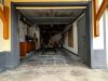 "Charmantes Einfamilienhaus mit Potential im Herzen von Niederelbert" - Garage mit Hauszugang