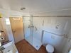 Elegantes Zuhause mit Balkon – Wohnen in bester Lage von Haunstetten! - Bad mit Dusche
