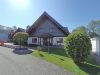 Exklusive Familienresidenz in Ortsrandlage – Hochwertiges Wohnen mit Stil und Komfort! - Hausansicht