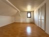 "2-in-1 Immobilienpaket in Weisel: Ideal für Kapitalanleger oder Mehrgenerationen" - Schlafzimmer DG - Fachwerkhaus