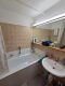 Möbeliertes 1 Zimmer Appartment mit Balkon ins Grüne! - Bad mit Wanne